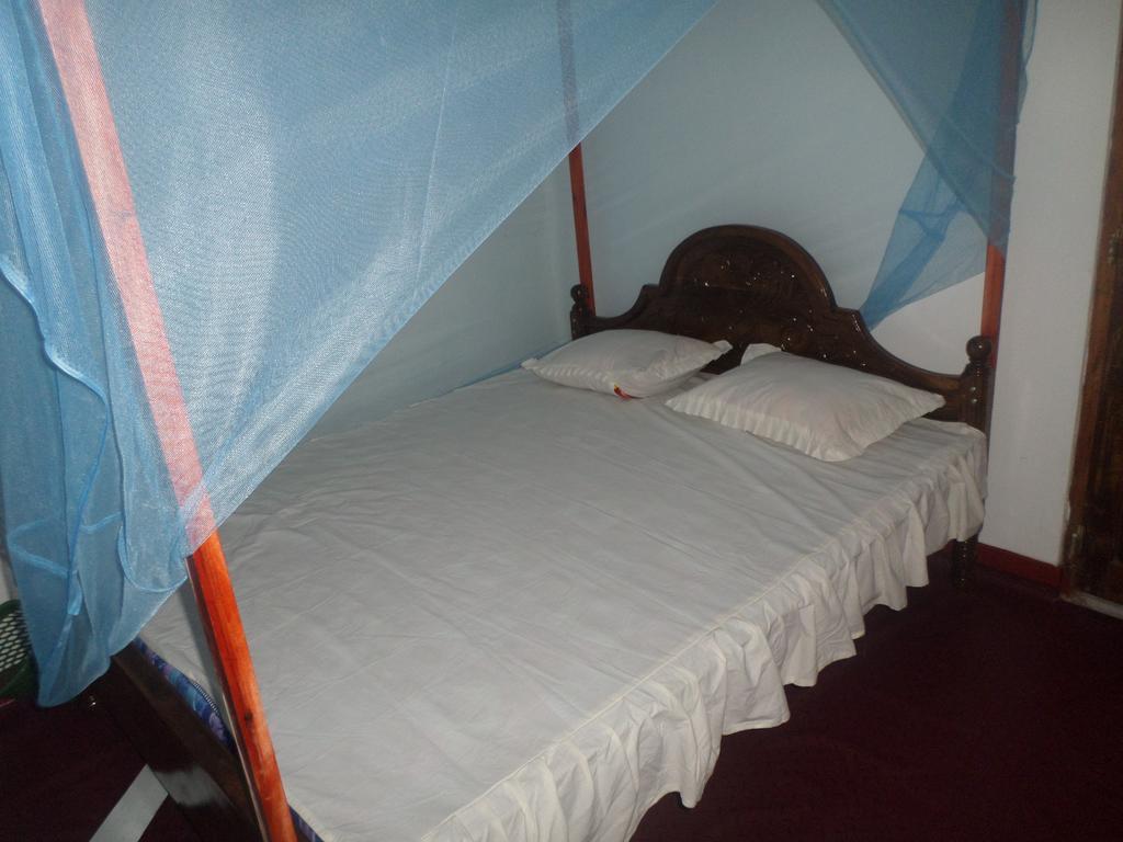 Grand Villa Mirissa Room photo